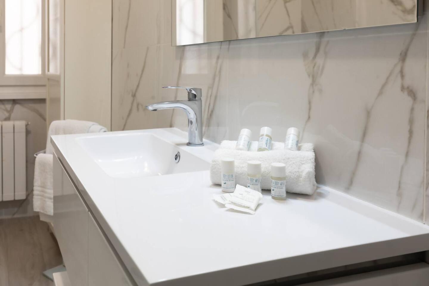 Apartamento Garbatella Moderno Relax E Comfort *