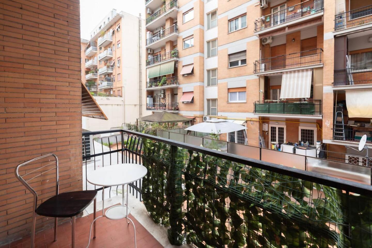 Apartamento Garbatella Moderno Relax E Comfort Roma
